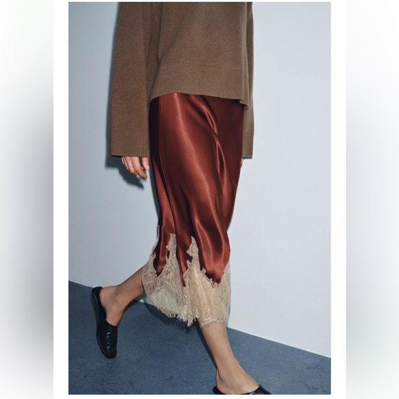 Zara Satin Skirt in Rust and Cream Lace - Picture 4 of 10